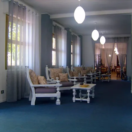 Panorama Hotel 3*